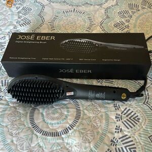 Jose Eber straightening brush